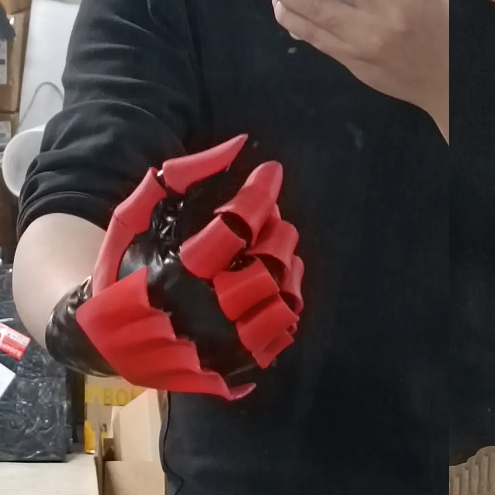 Handgemaakte rode schedelelandschoenen, ridderhandschoenen, 3D-geprint, perfect voor galakleding, fotoshoots, optredens of als cadeau.