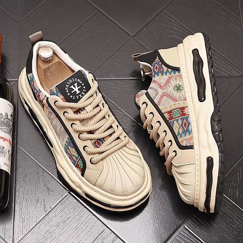 

Men's Ethnic Style Low-top Casual Shoes with Shell Top and Soft Bottom for Heightening and Fitness Training