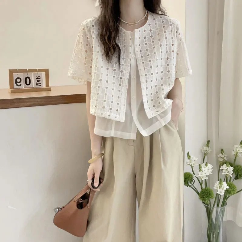 Female Clothing Fashion Hollow Out Blouse Summer Fake Two Pieces Spliced Korean Short Sleeve Loose Casual Single-breasted Shirt