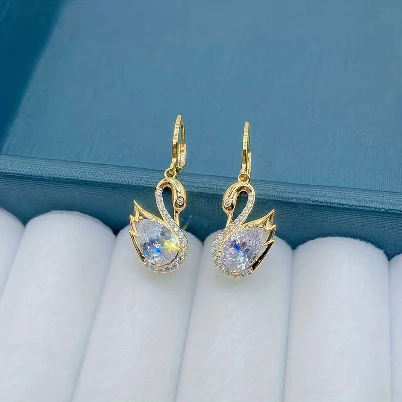 New Rhinestone Zircon Little Swan Pendant Gold Color Earrings for Women Fashion Elegant and Exquisite Ladies Party Trend Jewelry
