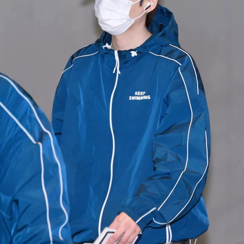Chaqueta cortavientos con capucha azul con cremallera y estampado Kpop Keep Swimming para hombre y mujer, abrigo informal para exteriores, abrigo para cosplay Keep Swimming