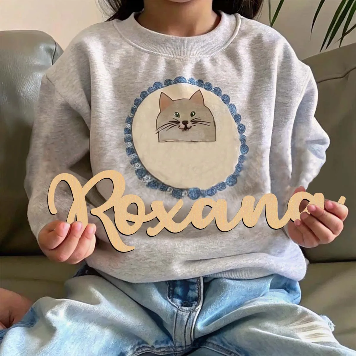 1pc Colorful Roxana example Personalized Text Wooden Decor Laser-Cut Sign Wooden Sign Handcrafted with Elegant Cursive Lettering