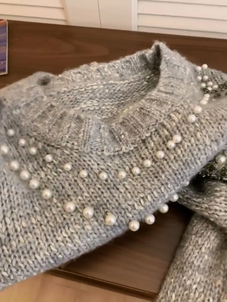 الحب الماس اللؤلؤ ديكور قصير رمادي سترة المرأة ربيع الخريف موضة الديكور تصميم تحسس فريد الحياكة س الرقبة نمط الأعلى