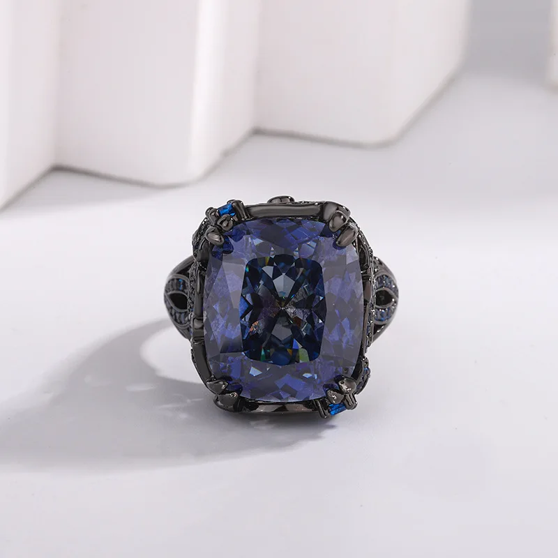

2024 New Jewelry Gold-Plated Gemstone Corundum Black Gold Personality Ring for Women 14*16