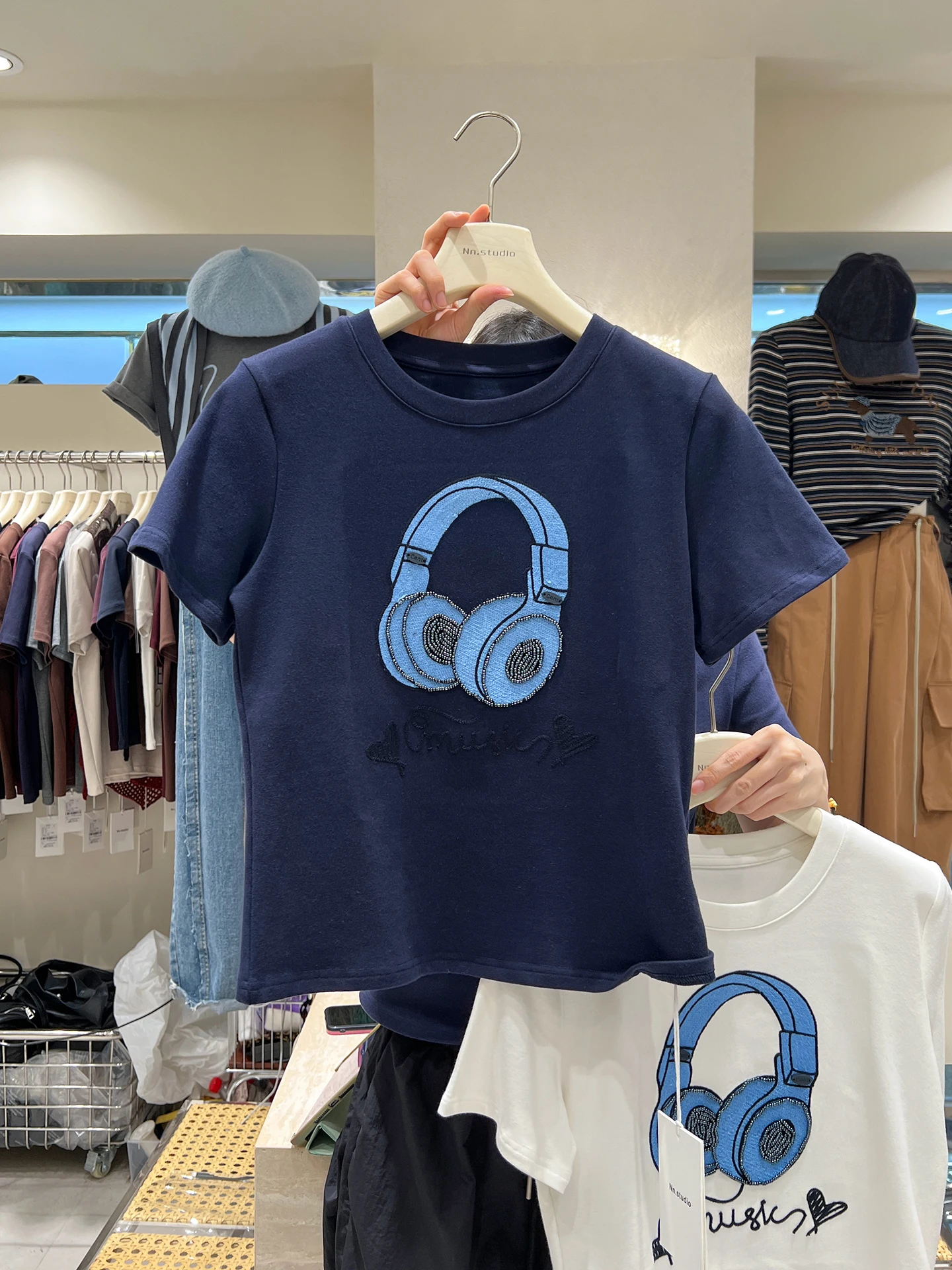 Brushed Short Sleeves T-shirt Thick Style Autumn Winter Beaded Earphone Pattern Slim Fit Flattering Hot Girl Short Top Tshirts