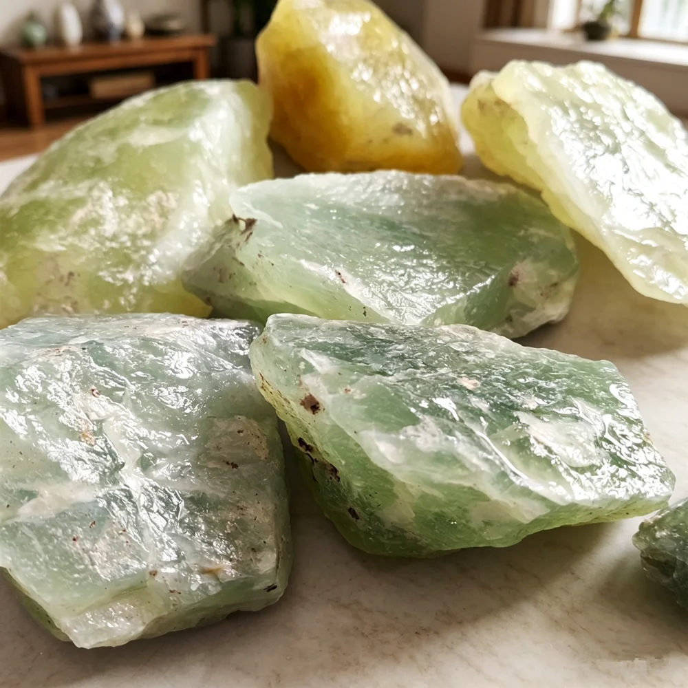 China Xiuyan Jade Green Serpentine for Hand Carved Jewelry Processing Raw Materials Home Decorative Stones for Making Pendant