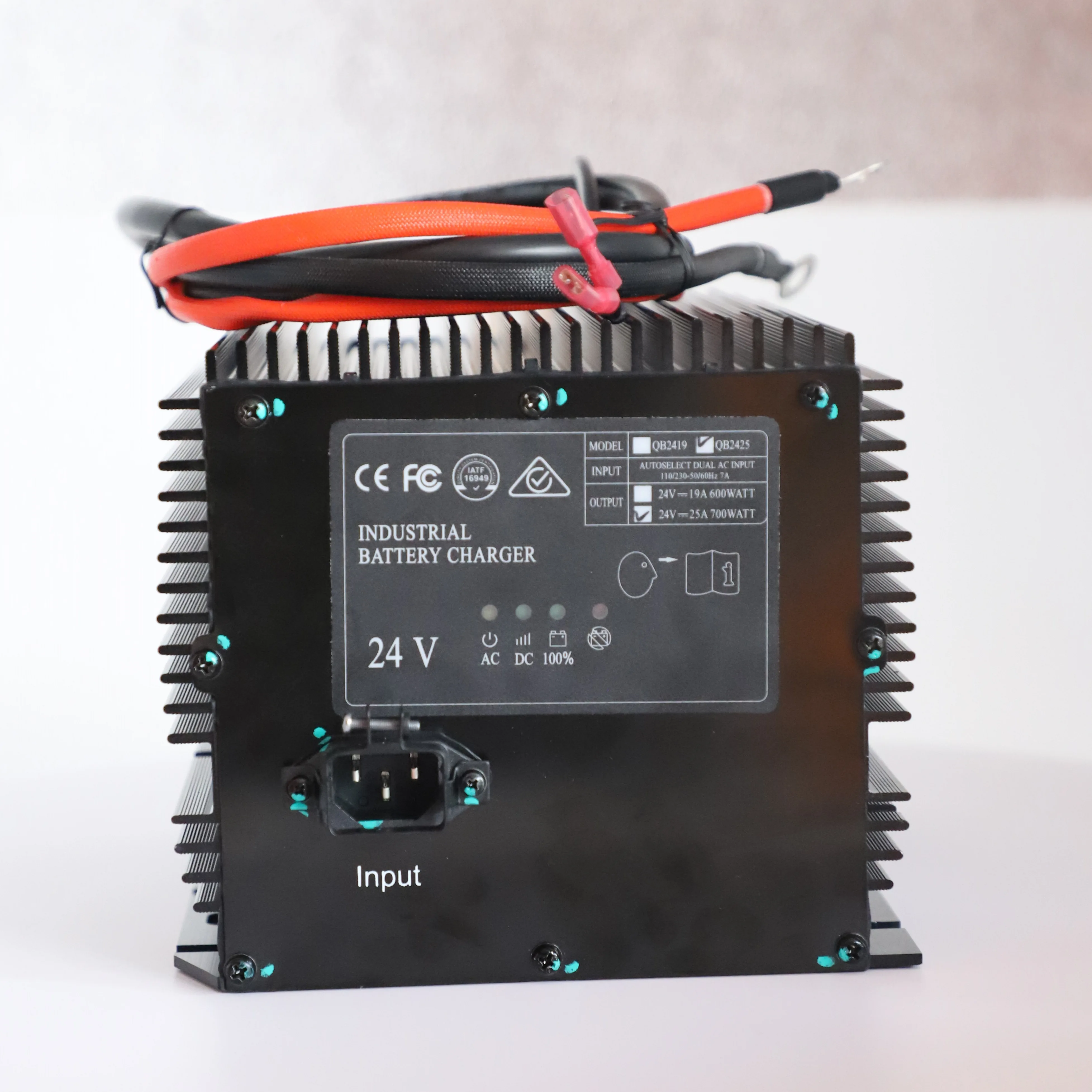 Gs Genie 1930 Battery Charger,JLG 2030ES Lift Charger,HB600-24B,24V 25A Scissor Lift Battery Charger for Genie/Skyjack/JLG