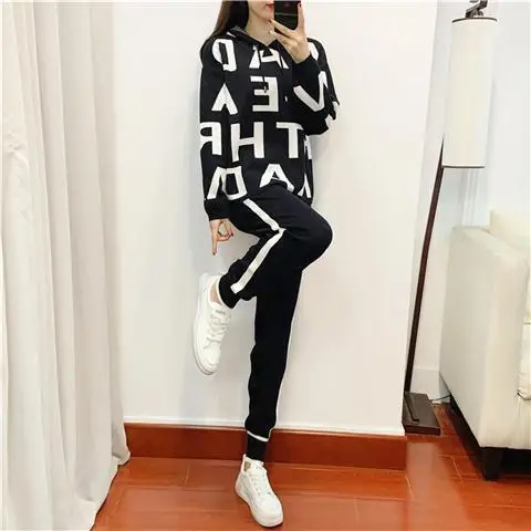 Golf set two-piece sweater golf suit women\'s sports autumn new tennis pants set breathableWeights women\'s casual fashion Y2k set