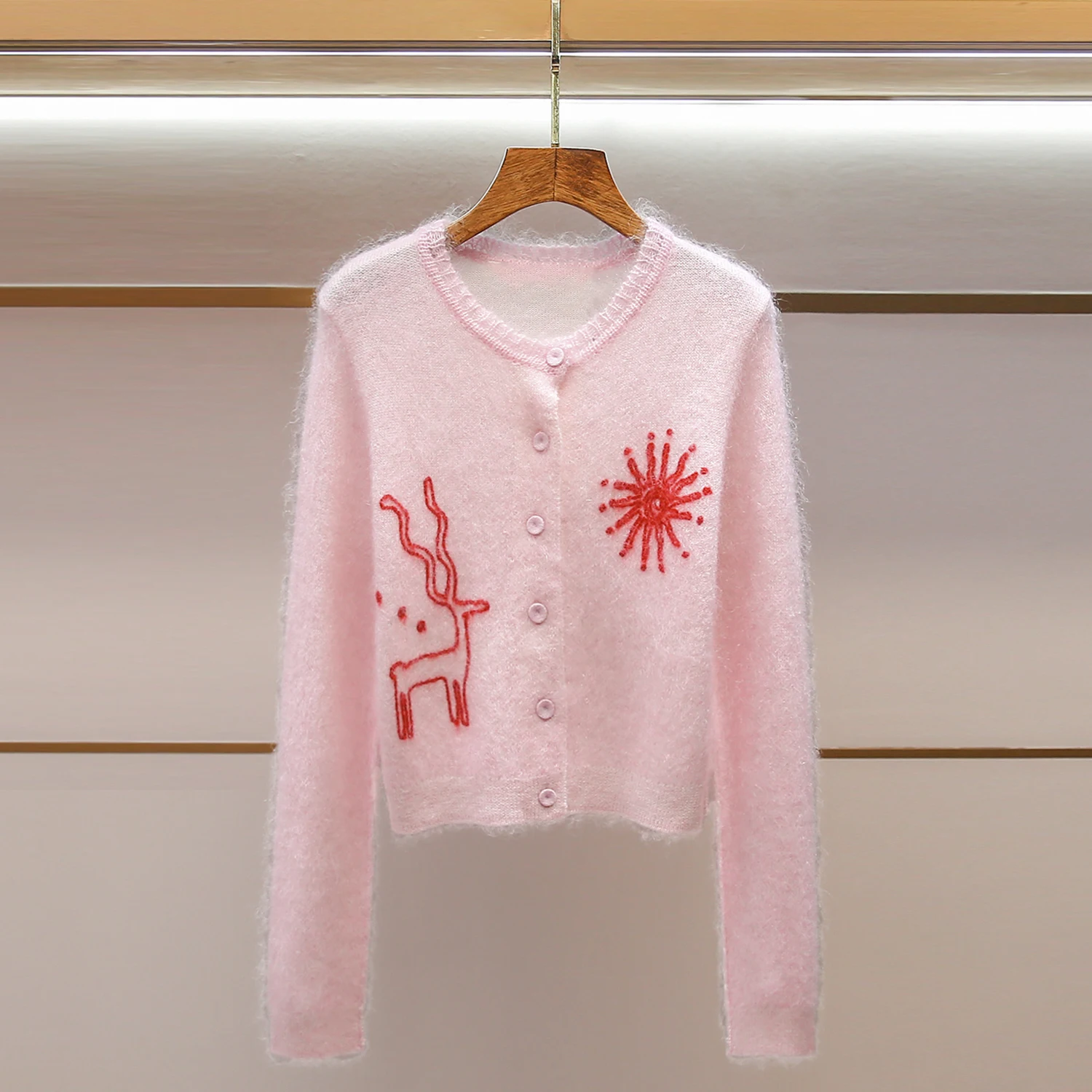 

High-End Women's Knitted Cardigan Spring 2026 Theme Pattern Embroidery Cashmere Medium Softness Long Sleeve round Neck Short ...