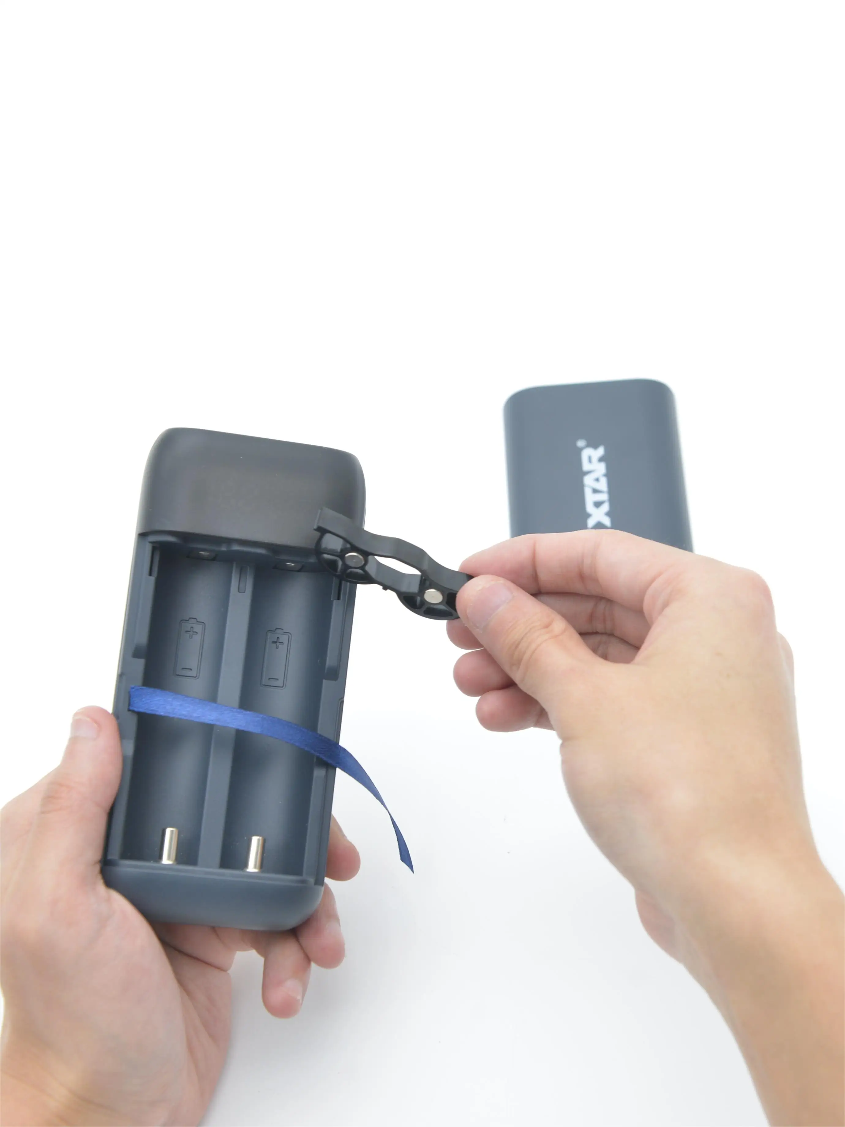 XTAR PB2SL/PC2 Battery Charger 18650 21700 20700 Rechargable Li-ion Batteries DIY Power Bank Portable Charger QC3.0 Fast Charger