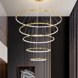 Plafonnier LED suspendu au design moderne, éclairage d'intérieur, luminaire décoratif de plafond, idéal pour un salon ou une salle à manger