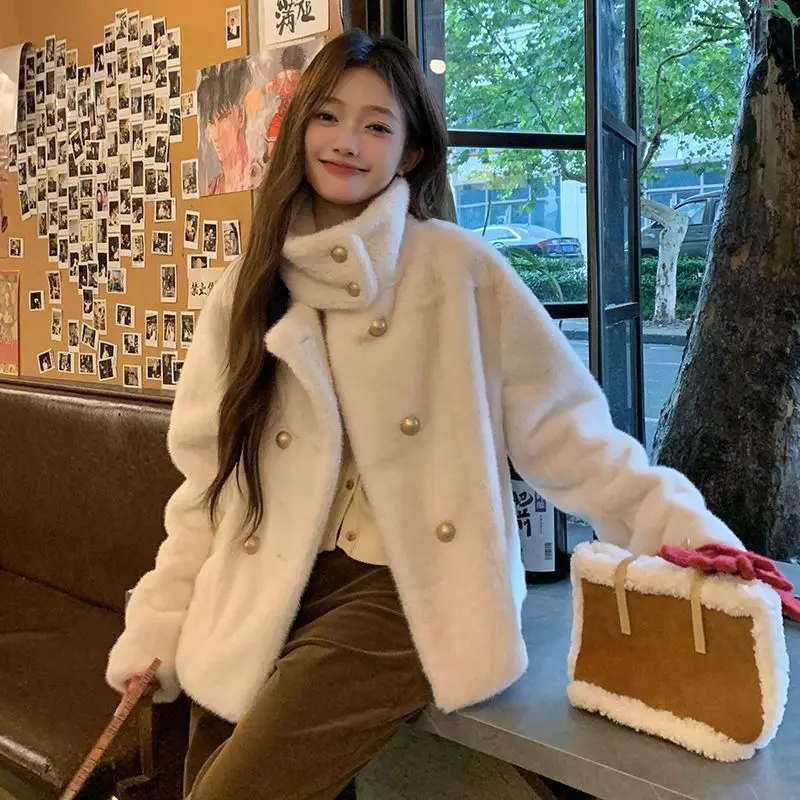 

Новый стиль, женская утолщенная теплая и модная двубортная шуба с высоким воротником, морозостойкое пальто из овечьей шерсти