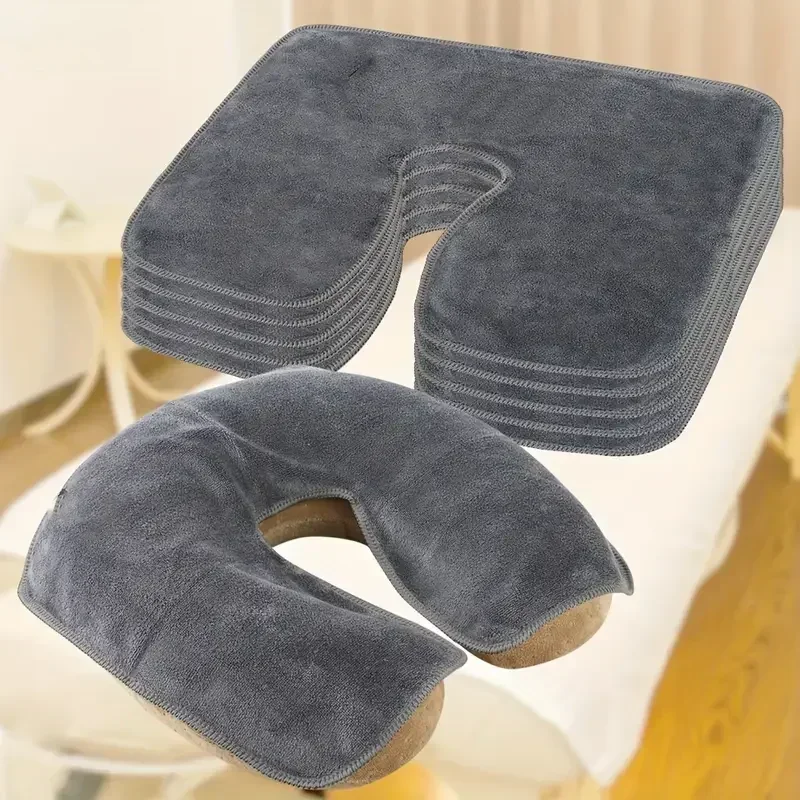 1pc Heart-Shaped U Face Perforated Massage Towel, Fluffless Soft Spa Facial Towel for Beauty Salon Tables, Machine Washable