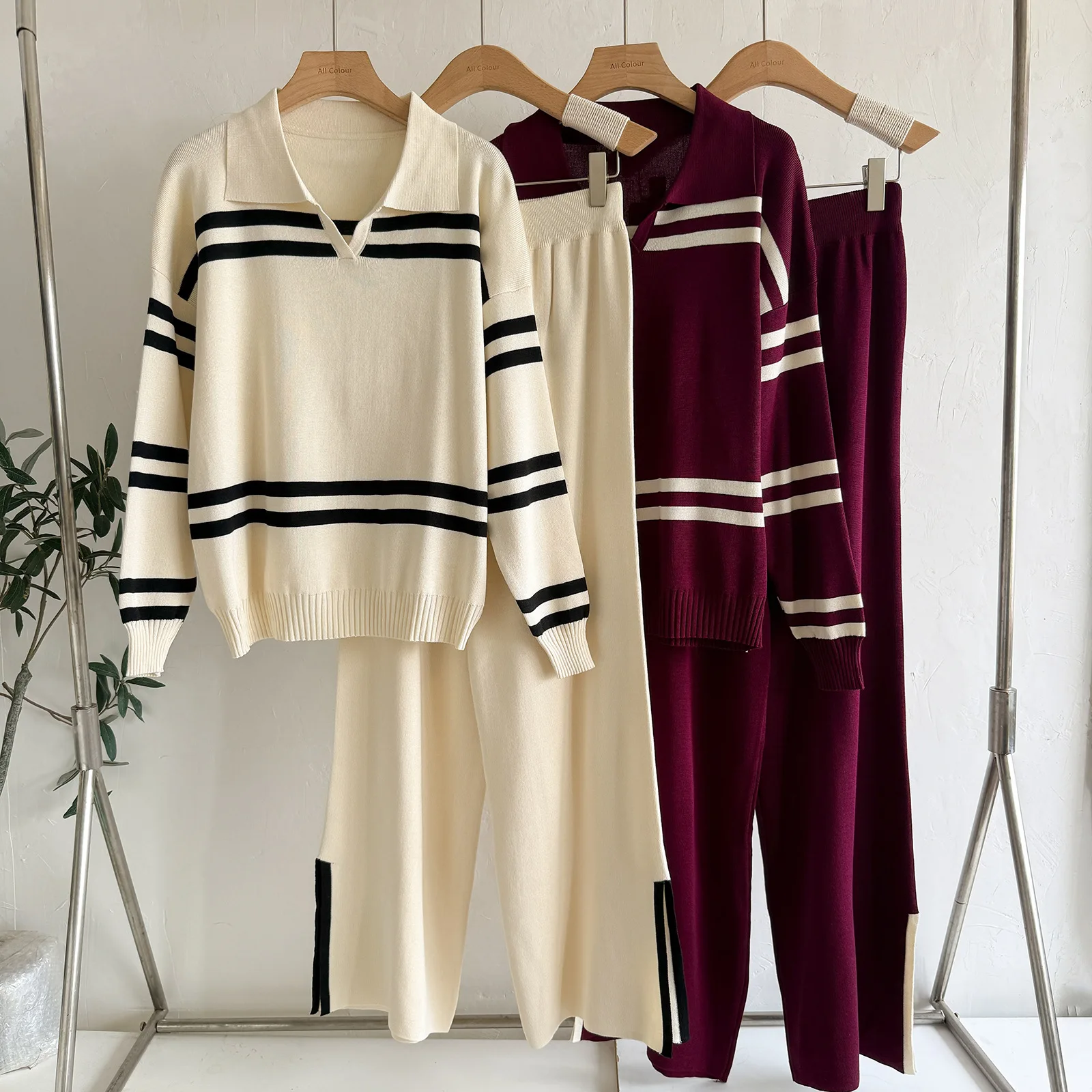 

Повседневный полосатый комплект из двух предметов, женский трикотаж с воротником, пуловер с лацканами в контрастную полоску, женский вязаный свитер + комплект брюк