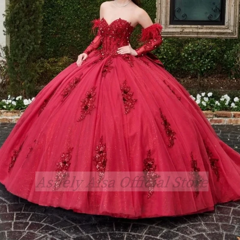 Elegante vestido De Quinceañera De princesa Roja Árabe, manga larga, apliques De encaje, lazo De plumas, fiesta De graduación, 15 años, 2024