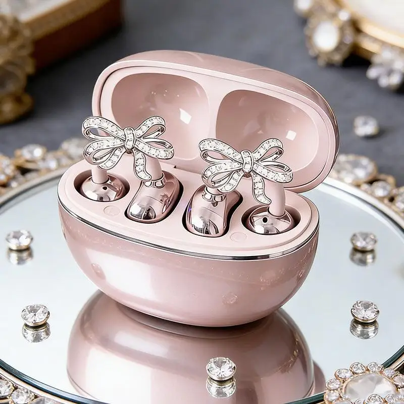 1Pair Fashion Headphone Decoration Clip Removable Diameter Buckle Diamond Butterfly Shape Decorative For Bluetooth Earphone