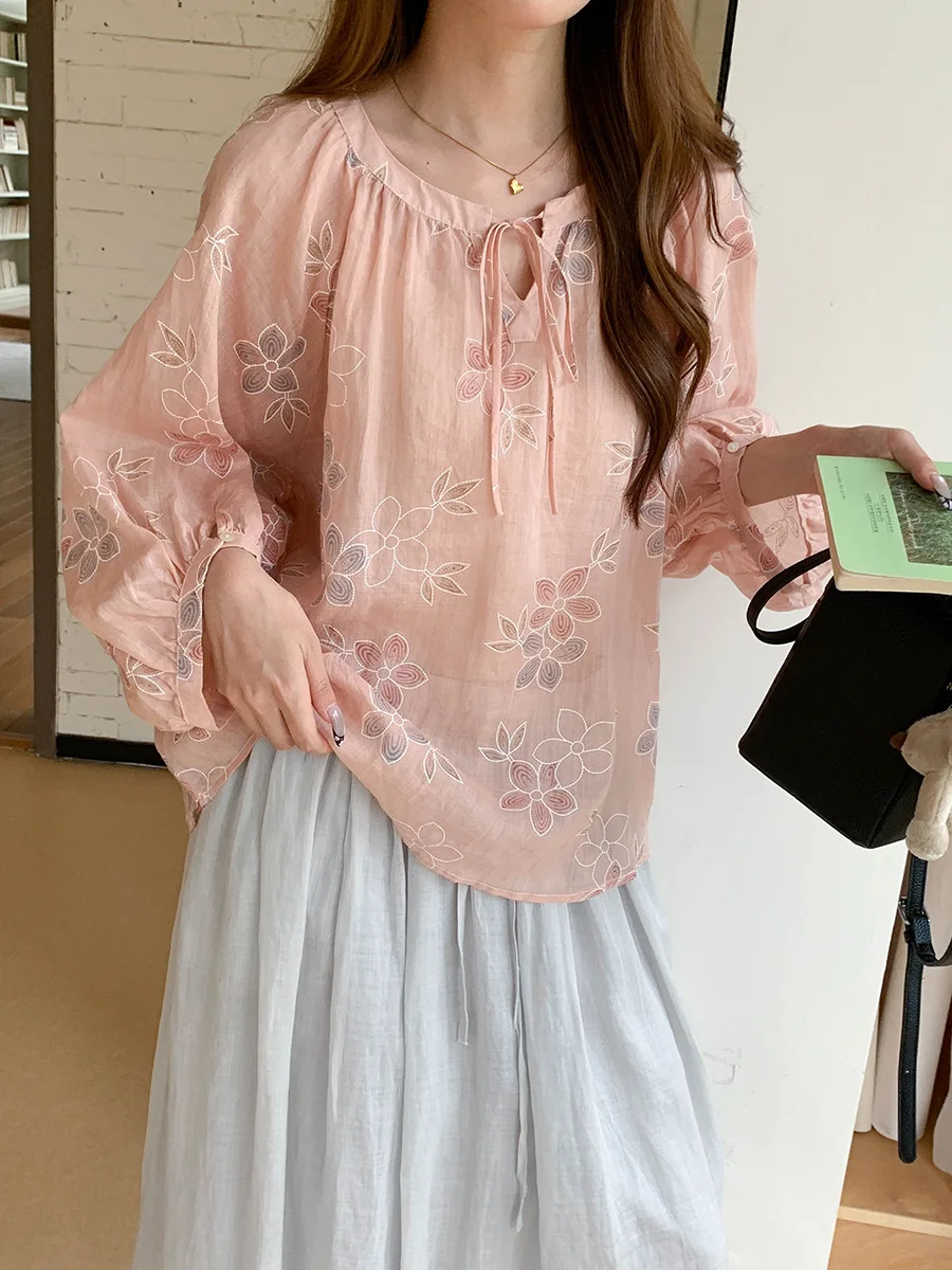

Summer women's casual retro printed lace up long sleeved loose shirt