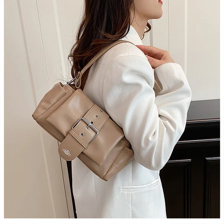 

Корейская стильная женская сумка из мягкой кожи: байкерская, шикарная, на плечо, через плечо, с верхней ручкой, универсальная повседневная сумка-кроссбоди