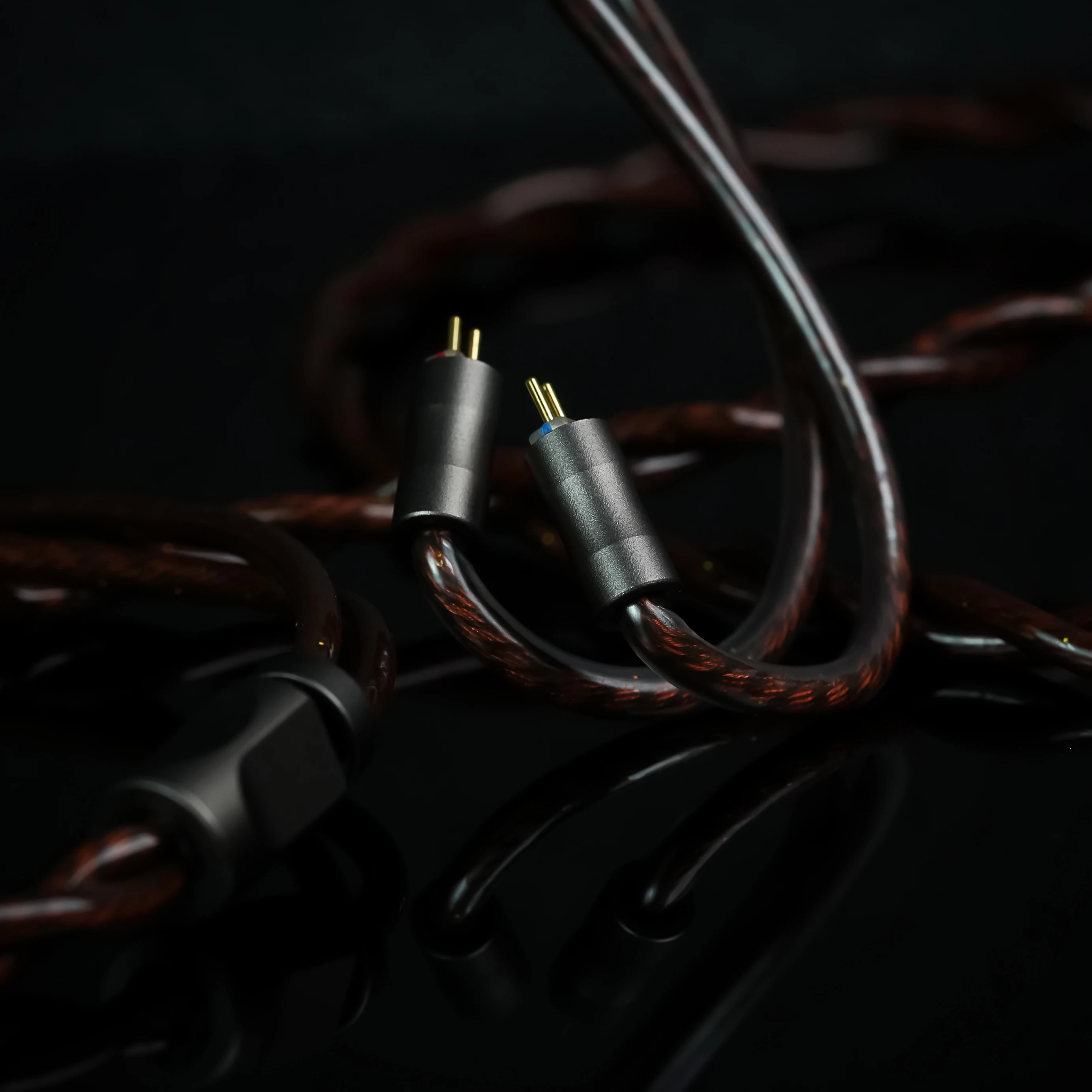 Trusted-50S iem cable Brown-Black Premium Earphone Cable Compatible with 0.78mm 2pin / MMCX / IE900 / Dual 3.5mm Connectors - Image 6