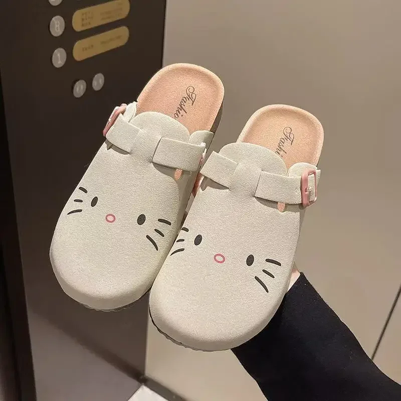 Scarpe Sanrio Hello Kitty Kawaii Birken Indossano nuove pantofole Scarpe Baotou con la suola spessa in regali di compleanno dei cartoni animati primaverili e autunnali