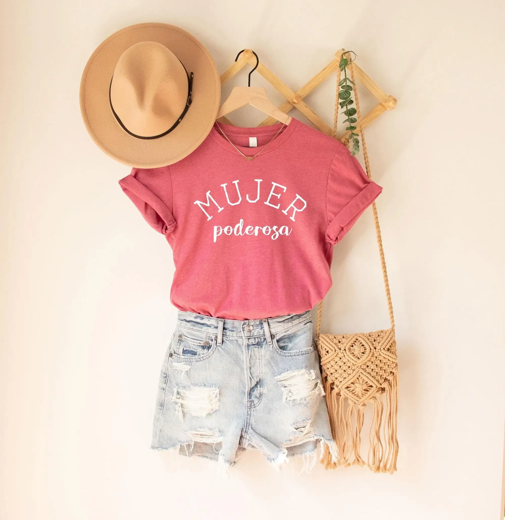 Mujer Poderosa T Shirt Latina Chula spanish FeminisT power shirts