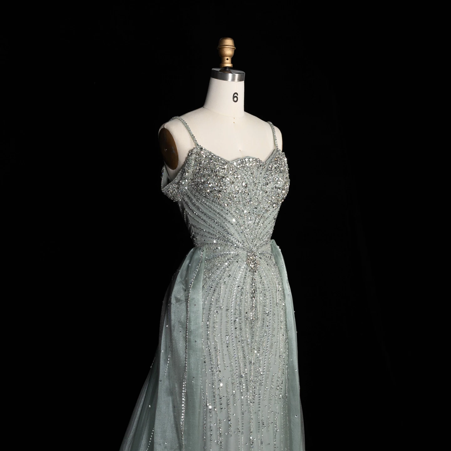 Sharon Said Abendkleid Luxuriöses Meerjungfrauenkleid aus Tüll mit Schulterfreiem Design und Spaghetti-Trägern Dubai Formelles Partykleid mit Überrock SS008 Maßanfertigung – Detail 24