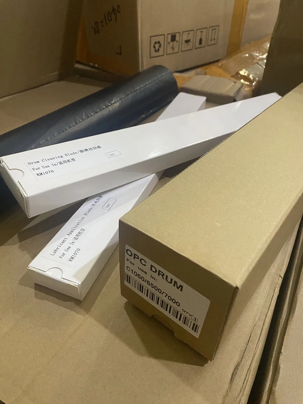 

DU105 DU106 Барабан OPC + саб + основное чистящее лезвие для Konica Minolta C1060 C1070 C2070 C3070 1060 1060L 1070L 2060L 3070L DU-105