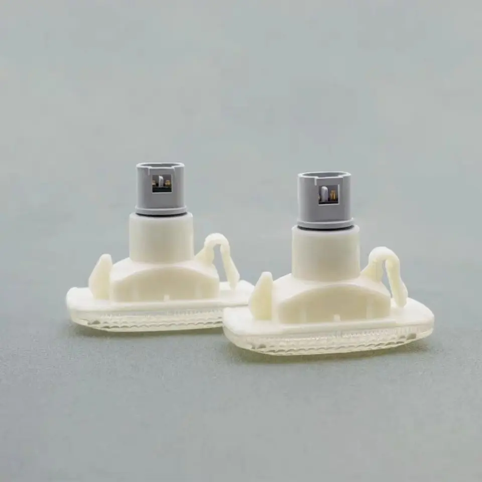 Auto parts For DFSK DFM Dongfeng SOKON Mini Bus Van Cargo Truck  C31/C32/C35/C36/C37K07S leaf side light turn signal light