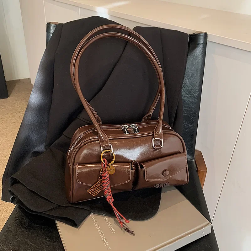 

2025 Latest! Spacious Retro Style Boston Pillow Bag for Women 2025 Winter Edition, Perfect for Hand - Held, Great for Commuting