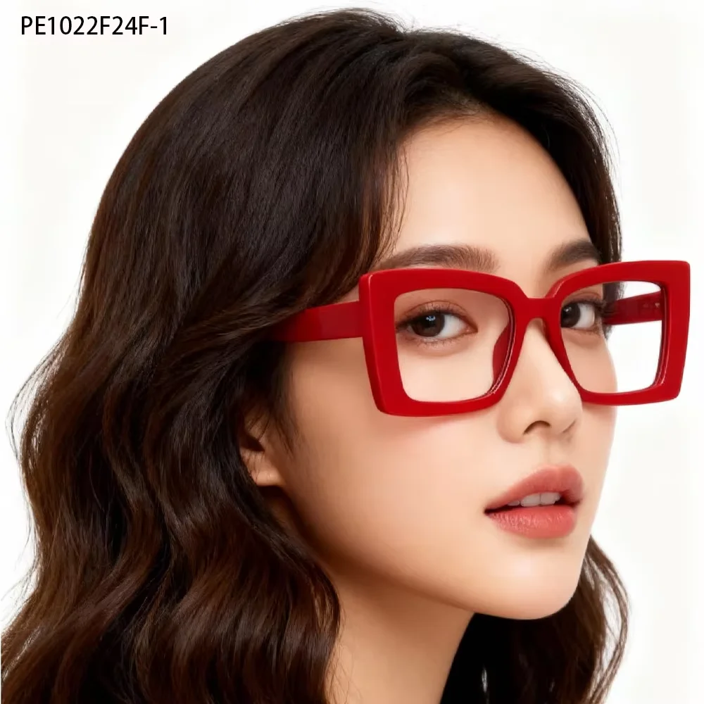 

PESENAR This is a pair of glasses with red frame which is fashionable and eye catching suitable for Valentine s Day