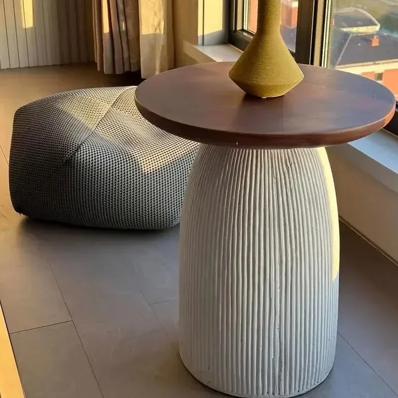 New Internet celebrity Simple Nordic Style Rounded Corner Table Bedroom Shape Bedside Cafe Outdoor Movable Small Round Table