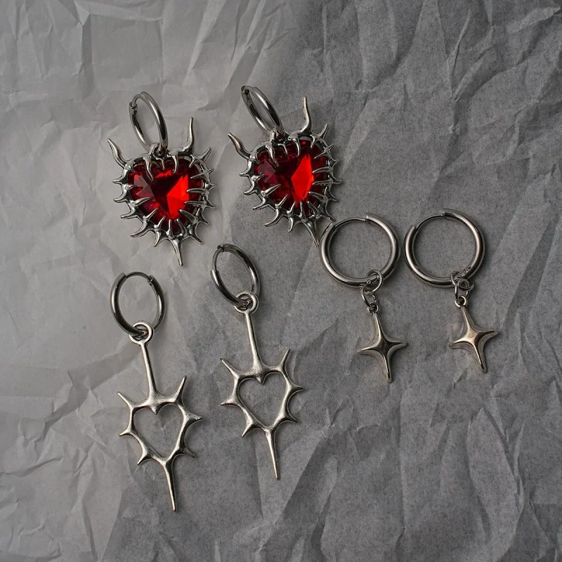 3Pairs Gothic Love Star Earring Set, Red Imitation Crystal Heart Shaped Hollow Star Swinging Ring Earrings for Women's Jewelry