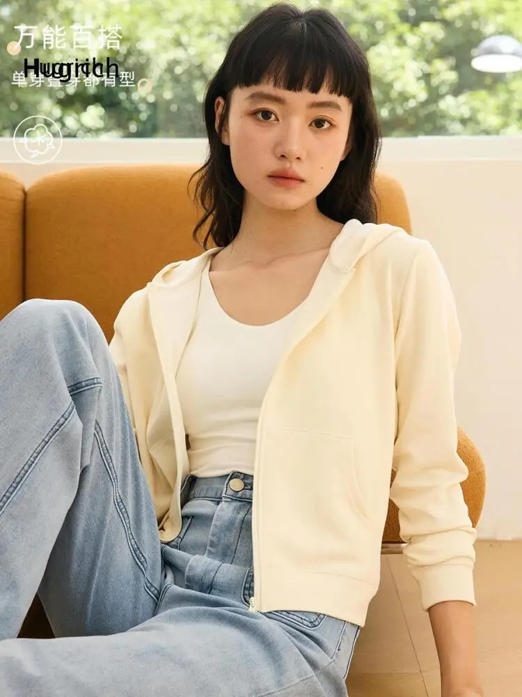 Cropped Zip Up Hooded Jacket Women Long Sleeve Pocket Detail Light Sweatshirt For Layering Wear In Spring And Cool Autumn Days