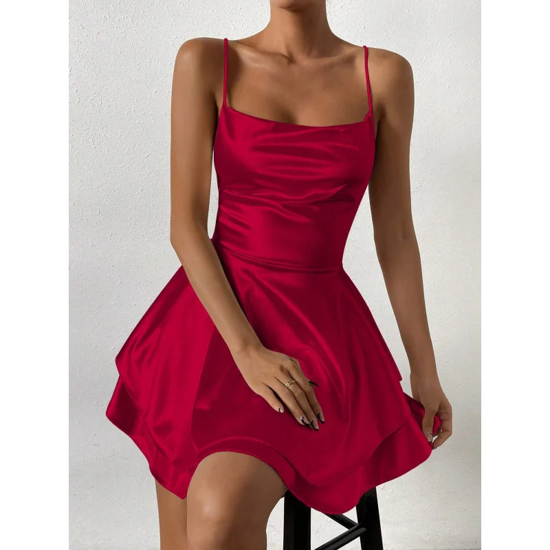 فستان نسائي جديد لربيع وصيف 2025 مثير بدون ظهر وخصر مقصوص من الساتان فستان مكشكش صغير