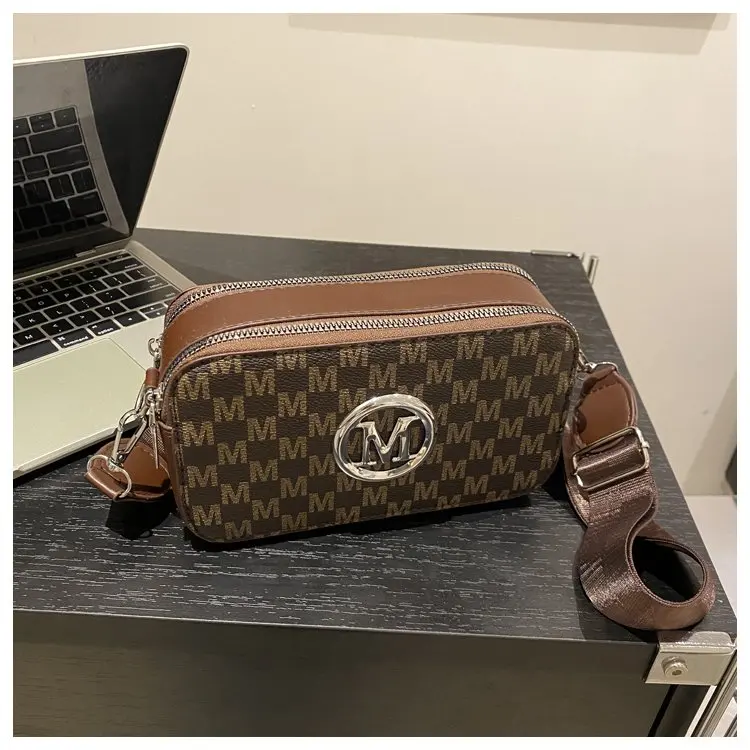 

2026 Women's Vintage Quilted Crossbody Bag, Retro Soft Leather Multi-way Shoulder Purse, Large Capacity Tote for Work Commute