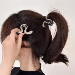 Korea Hollow Geometry Metal Hair Clip For Women Silver Hairpin Girls Hairclip Claw Fashion Elegant Crab Hair Pin Accessoires