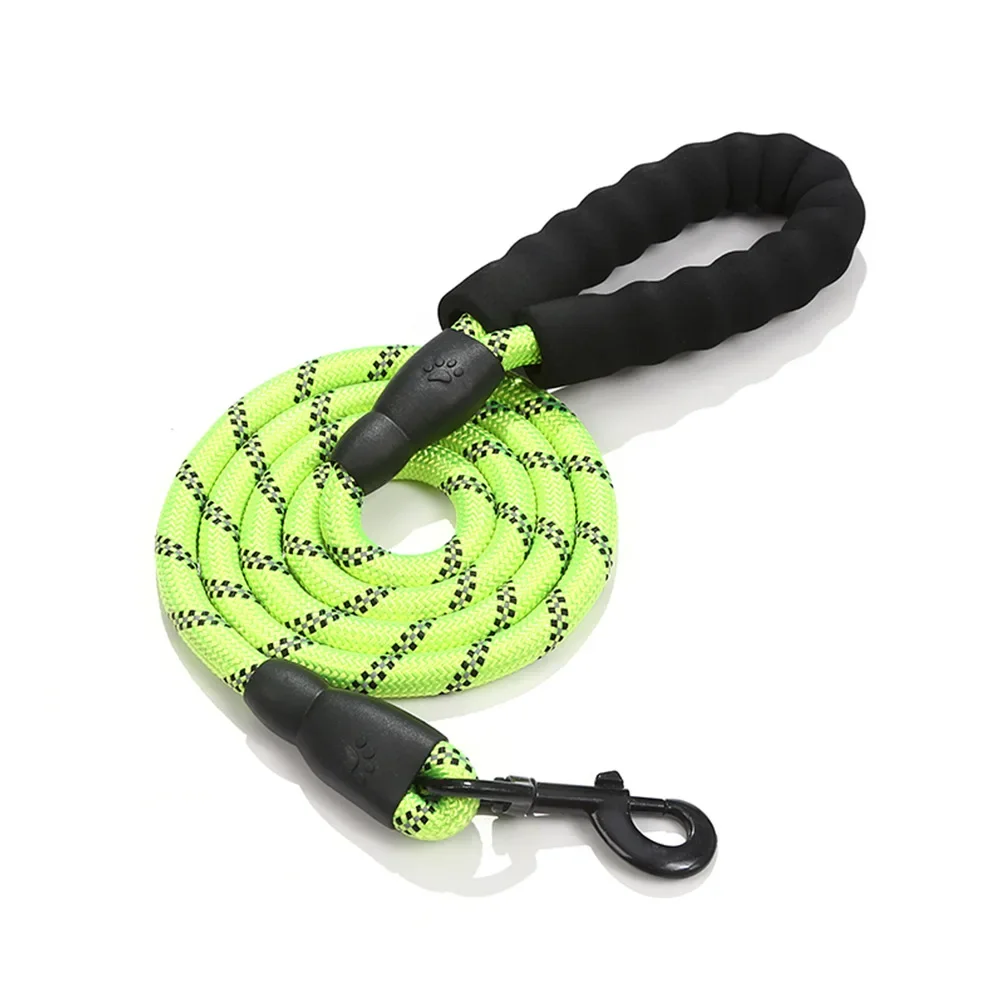 Reflektierende starke Nylon-Leinen für Hunde, Hundeleine mit weichem Griff, verstärkte Leine für kleine, mittelgroße und große Hunde, großes Hundezubehör – Detail 6