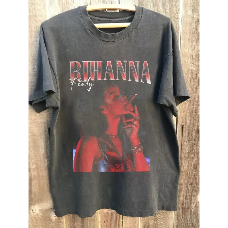 Camiseta de la gira de hip hop y rap, camiseta Bad Girl Riri, regalo para hombre y mujer, camiseta Rihanna Badgal, camiseta retro de los años 90 de Rihanna
