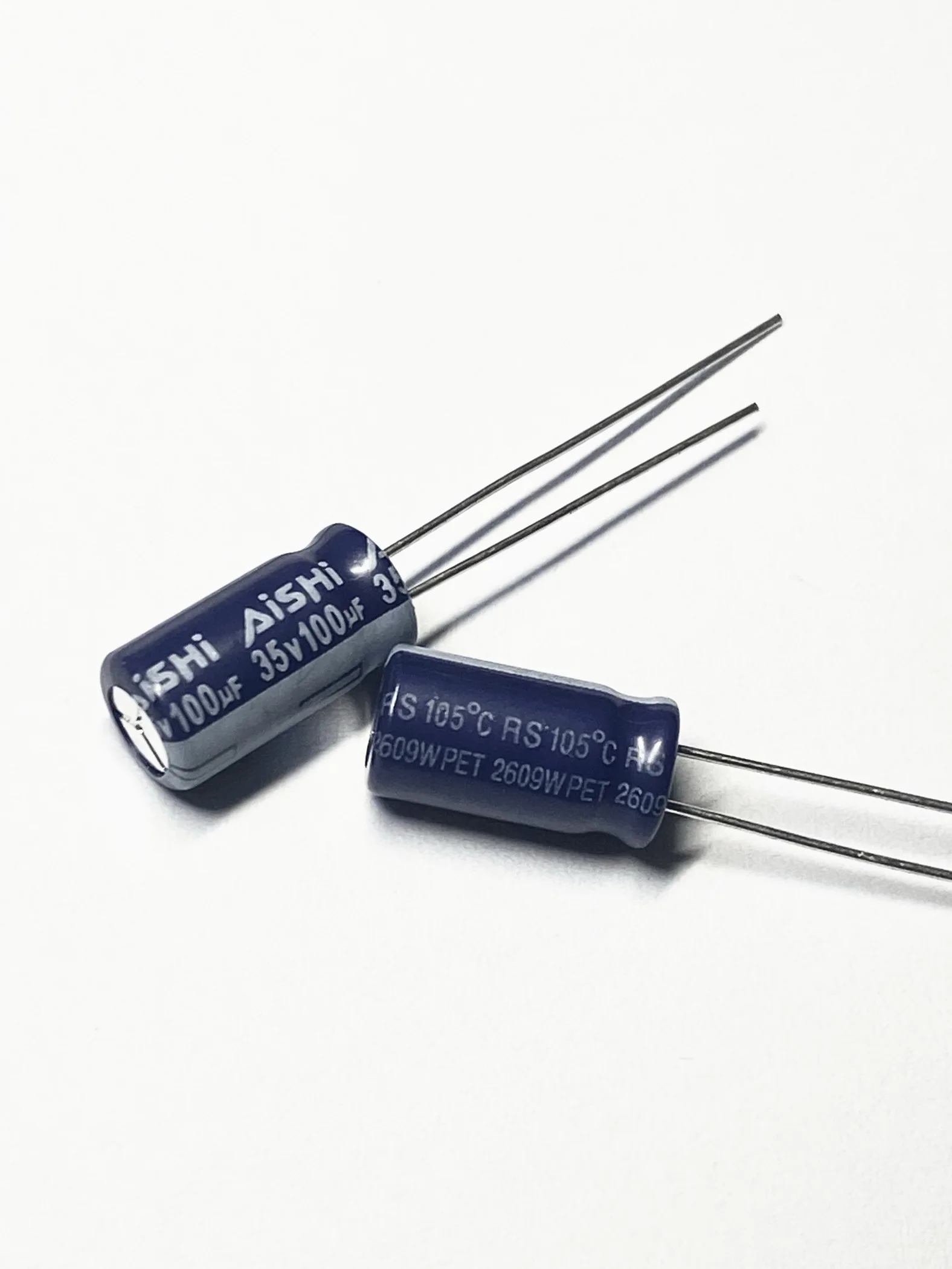 20PCS Aishi Capacitor 35V100UF ±20% High-Frequency Low Resistance Aluminum Capacitor 100uf35v 6.3X12mm long life