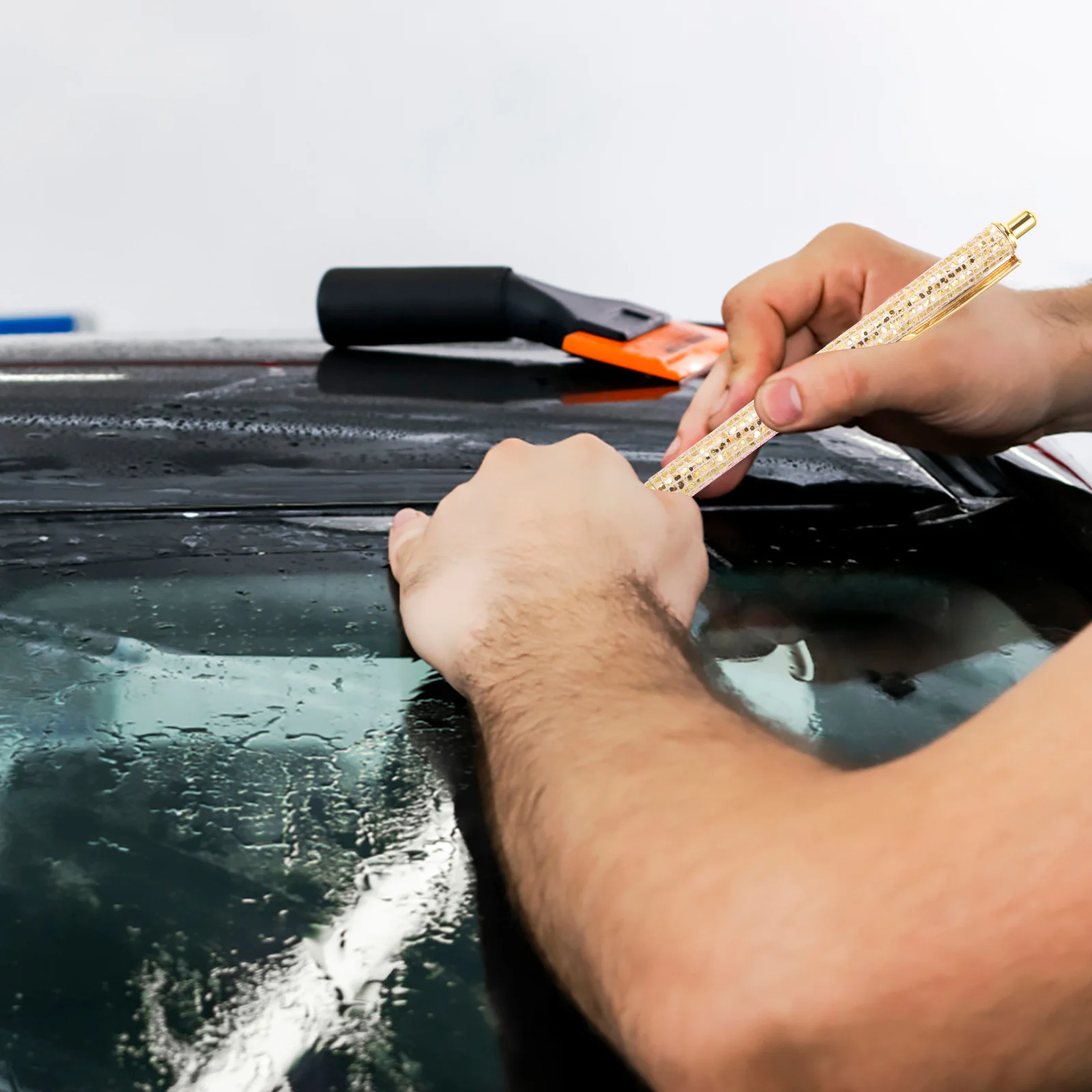 

Professional Air Release Pen Alloy Weeding Tool Portable Car Vinyl Bubble Removal Pen for Sticker Smoothing and Wrapping