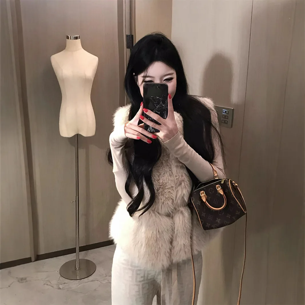 النساء فو الفراء سترة معاطف الصلبة سترات من الفرو الجولة الرقبة أكمام مغطاة زر سميكة الدافئة الفراء فضفاضة عادية 2025 الخريف الشتاء #2