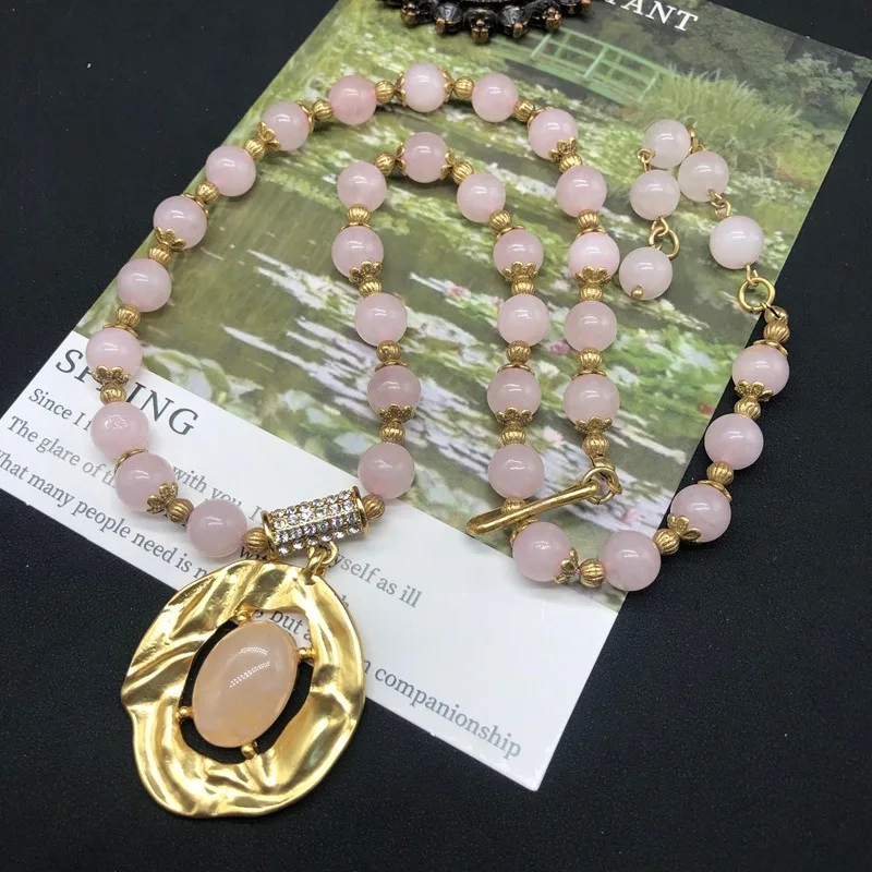 

Guochao Style New Chinese Powder Spar Beaded Short Necklace Advanced Design Temperament Versatile Exquisite Medieval Jewelry