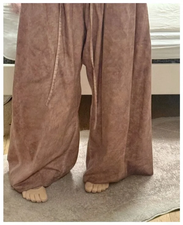 

2025 Men's Running Shoes New Outdoor Lightweight Anti-Slip Trainers Women's Lace-Up Mesh Breathable Trainers Wear-Resistant