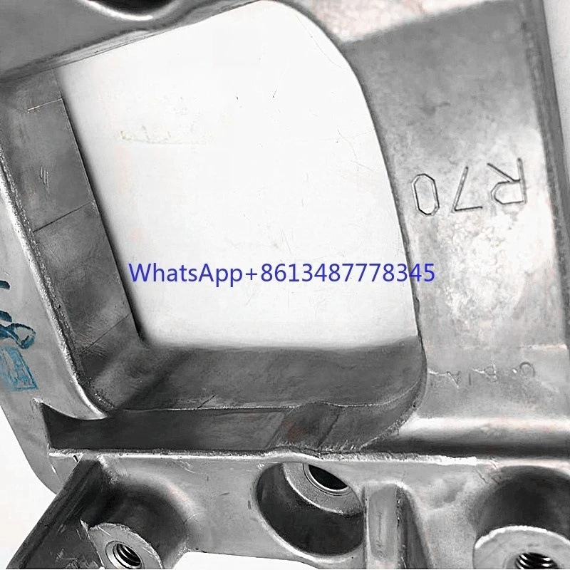 38930-R70-A01 Auto Parts Air Conditioning Pump Compressor Bracket