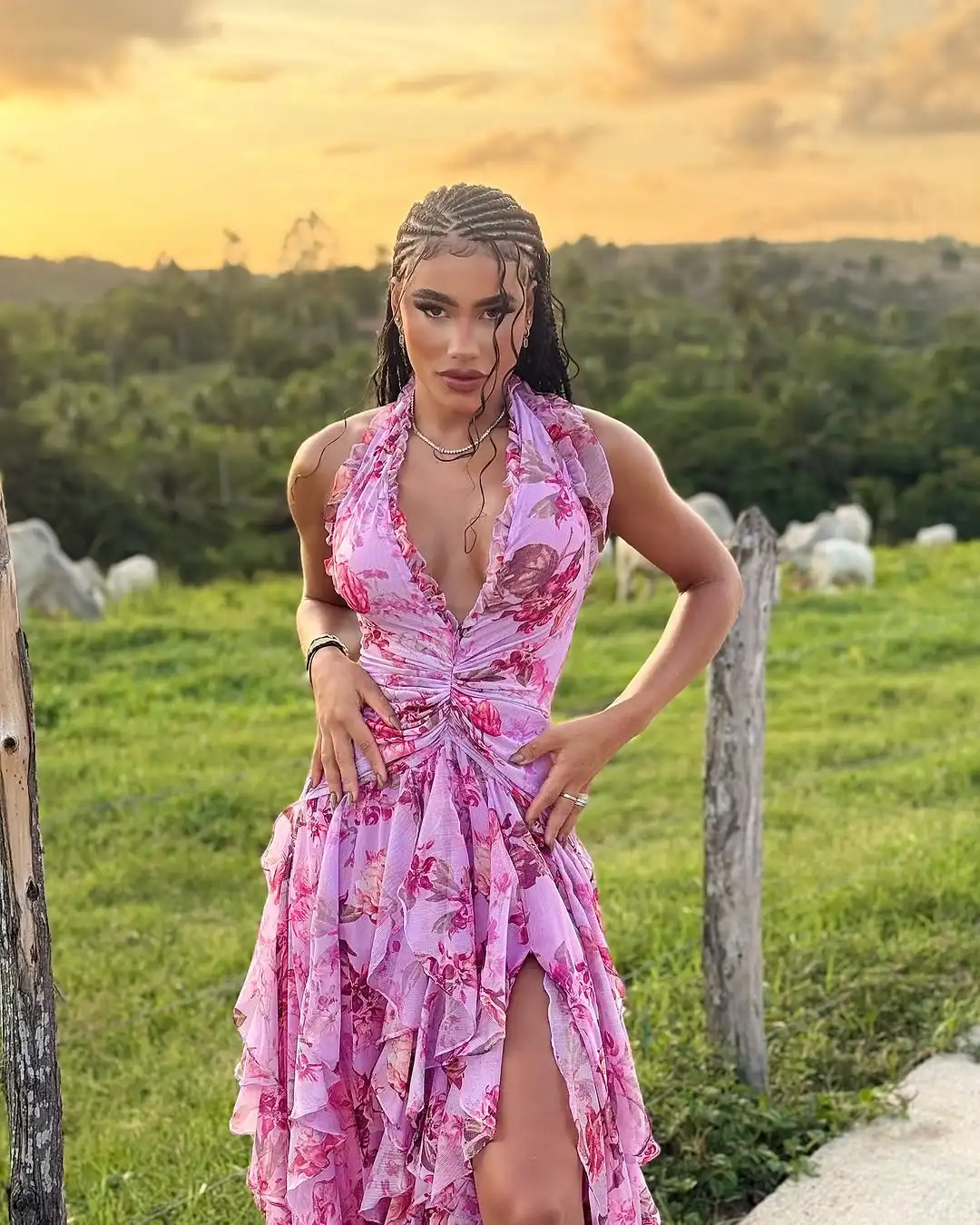 

Women Pink Floral Dress Summer Halter V Neck Split Long Garden Party Gowns High Street Going Out Beach Dresses Dropshipping