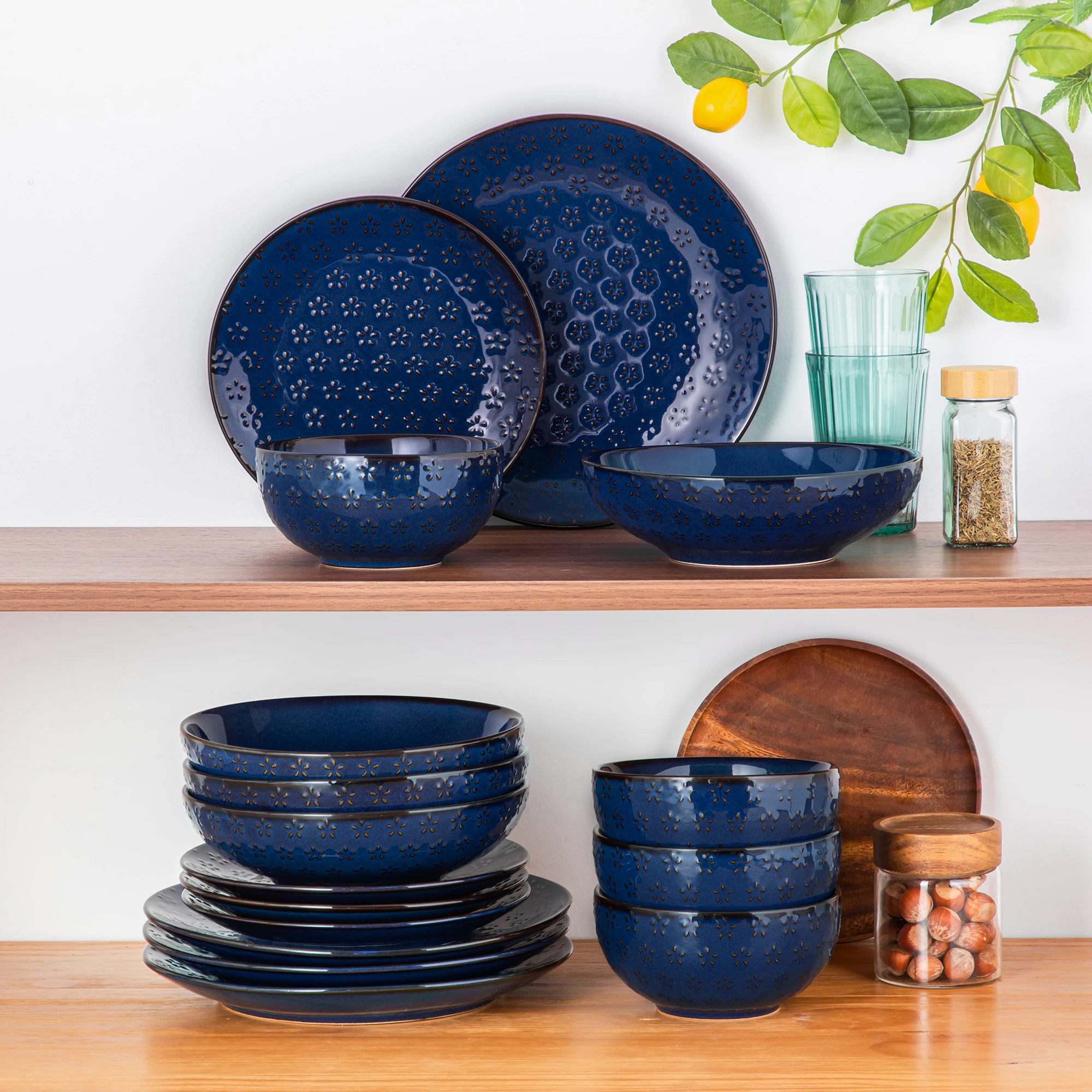 MALACASA LYDIA 16/32 Piece Blue Stoneware Plates Dinner Set Embossment Dinnerware with 6pcs Dinner Plate/Dessert/Soup/Bowl