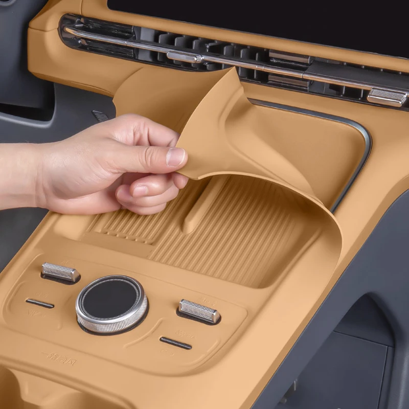 For GEELY GALAXY STARSHIP 7 EM-i Gear Water Cup Wireless Charging Pad Car Central Control Modified Protective Cover Accessories