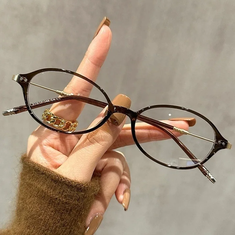 High Definition Comfortable Unisex Retro Oval Small Frame Anti Blue Light Glasses Suitable for Daily Wear