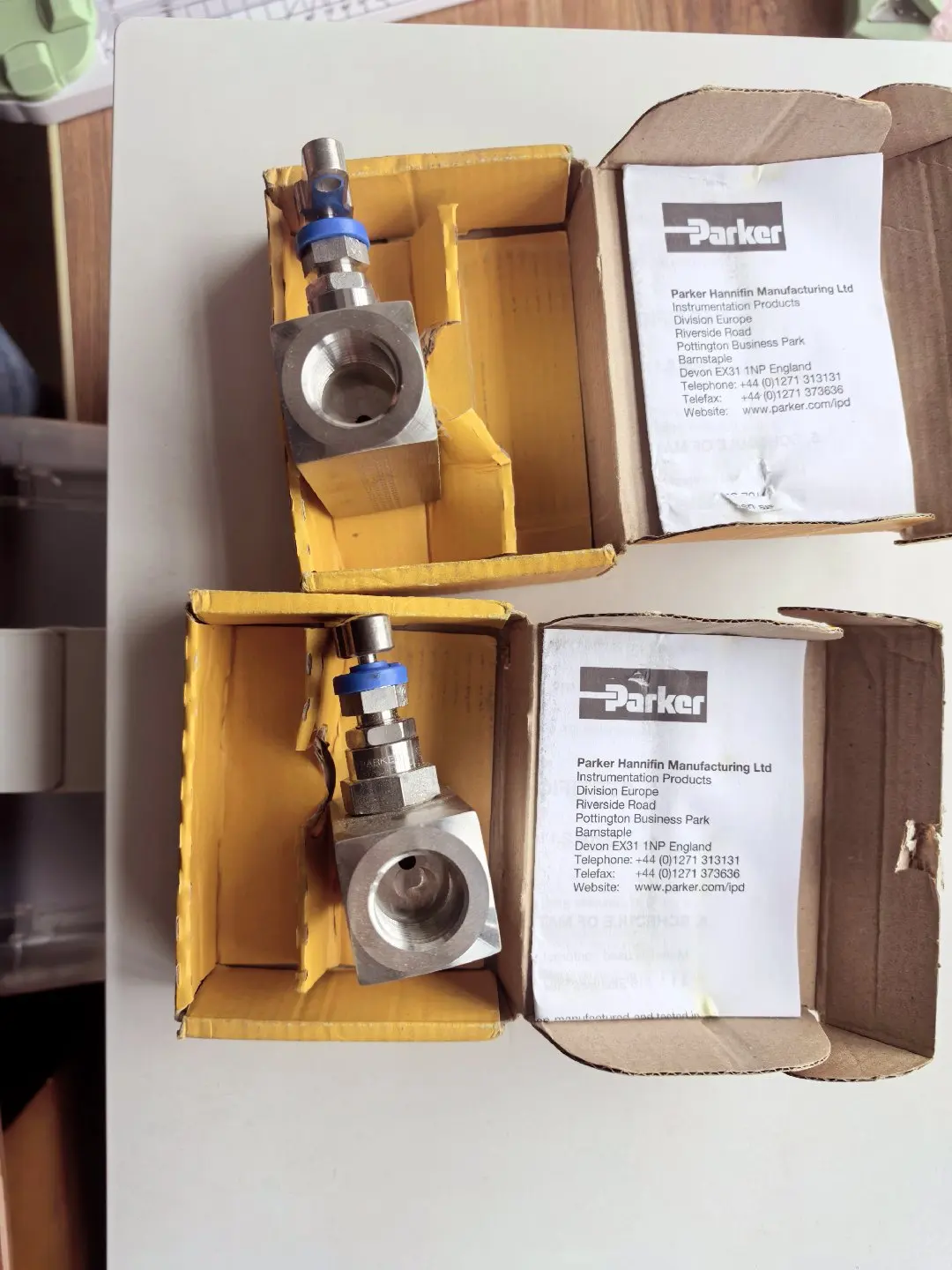 Parker Hydraulic Valve HNVS8FFHP New Original 316 Stainless Steel 1/
