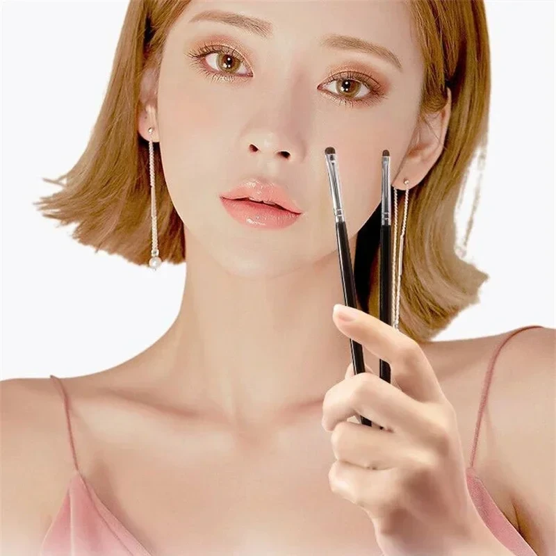 Small Angle Precise Detail Eyeshadow Brush Soft Horse Hair Eyelid Highlighter Lying Silkworm Makeup Brushes Eyes Make Up Tools